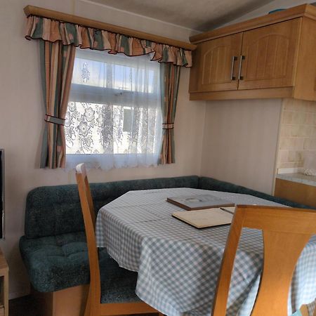 L&G Family Holidays 8 Berth Sealands Familys Only And The Lead Person Must Be Over 30 (Adults Only) Ingoldmells Bagian luar foto