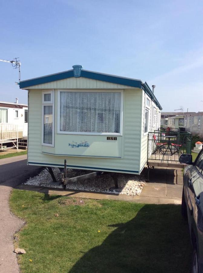 L&G Family Holidays 8 Berth Sealands Familys Only And The Lead Person Must Be Over 30 (Adults Only) Ingoldmells Bagian luar foto