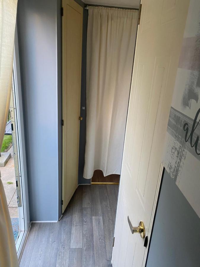 L&G Family Holidays 8 Berth Sealands Familys Only And The Lead Person Must Be Over 30 (Adults Only) Ingoldmells Bagian luar foto