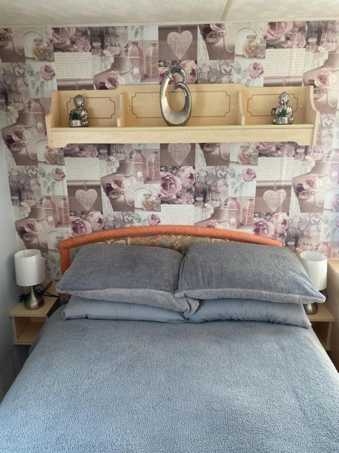 L&G Family Holidays 8 Berth Sealands Familys Only And The Lead Person Must Be Over 30 (Adults Only) Ingoldmells Bagian luar foto